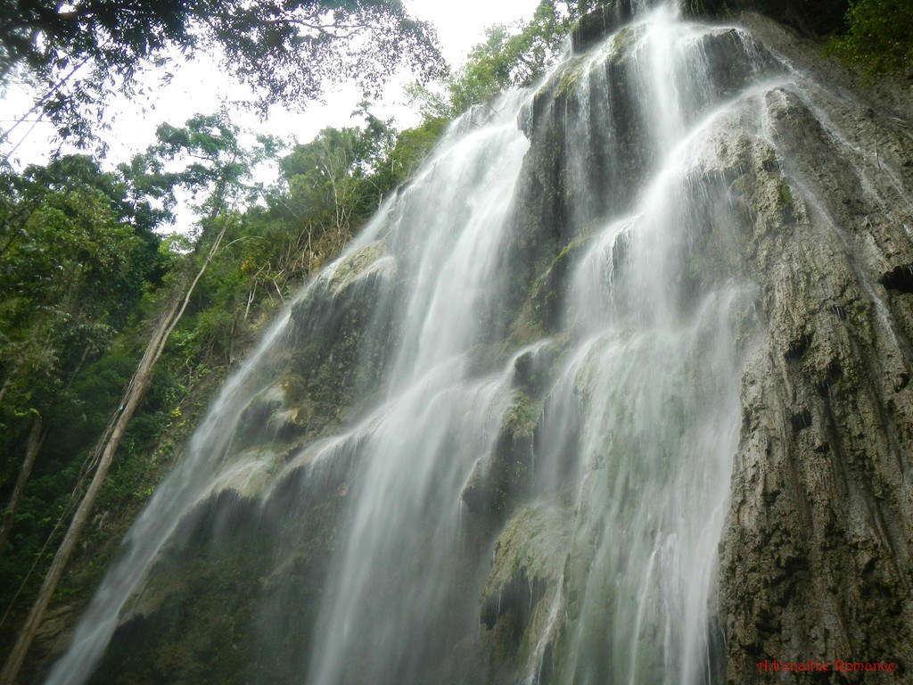 Tumalog Falls