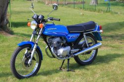 Honda 125 twin.jpg