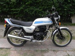 Honda CB400N.jpg