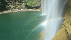 Niludhan falls,dawis