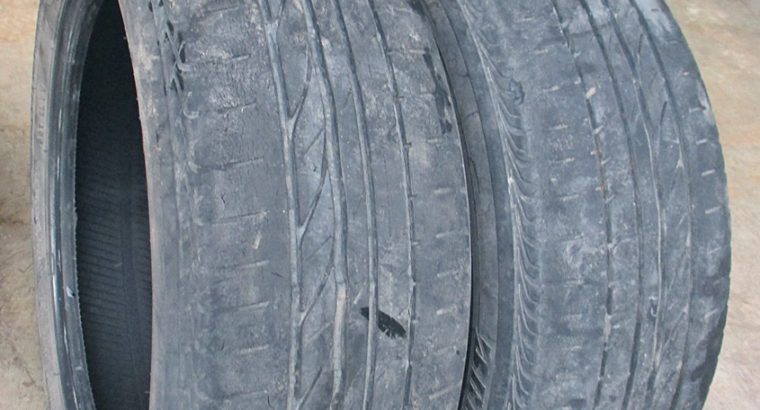 Set of car tires