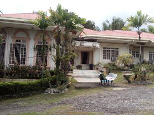 HOUSE FOR SALE ALONG THE NATIONAL HIGHWAY
