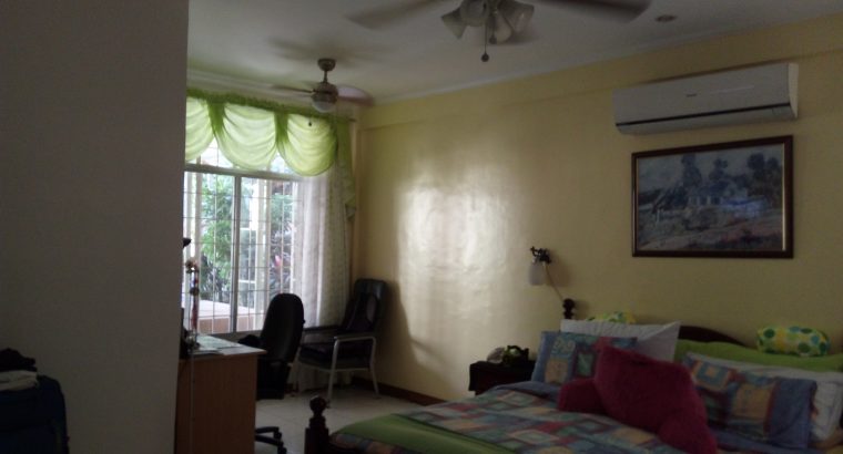 HOUSE AND LOT FOR SALE CLOSE TO DOWNTOWN DUMAGUETE