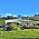 Country house with swimming pool and a stunning view