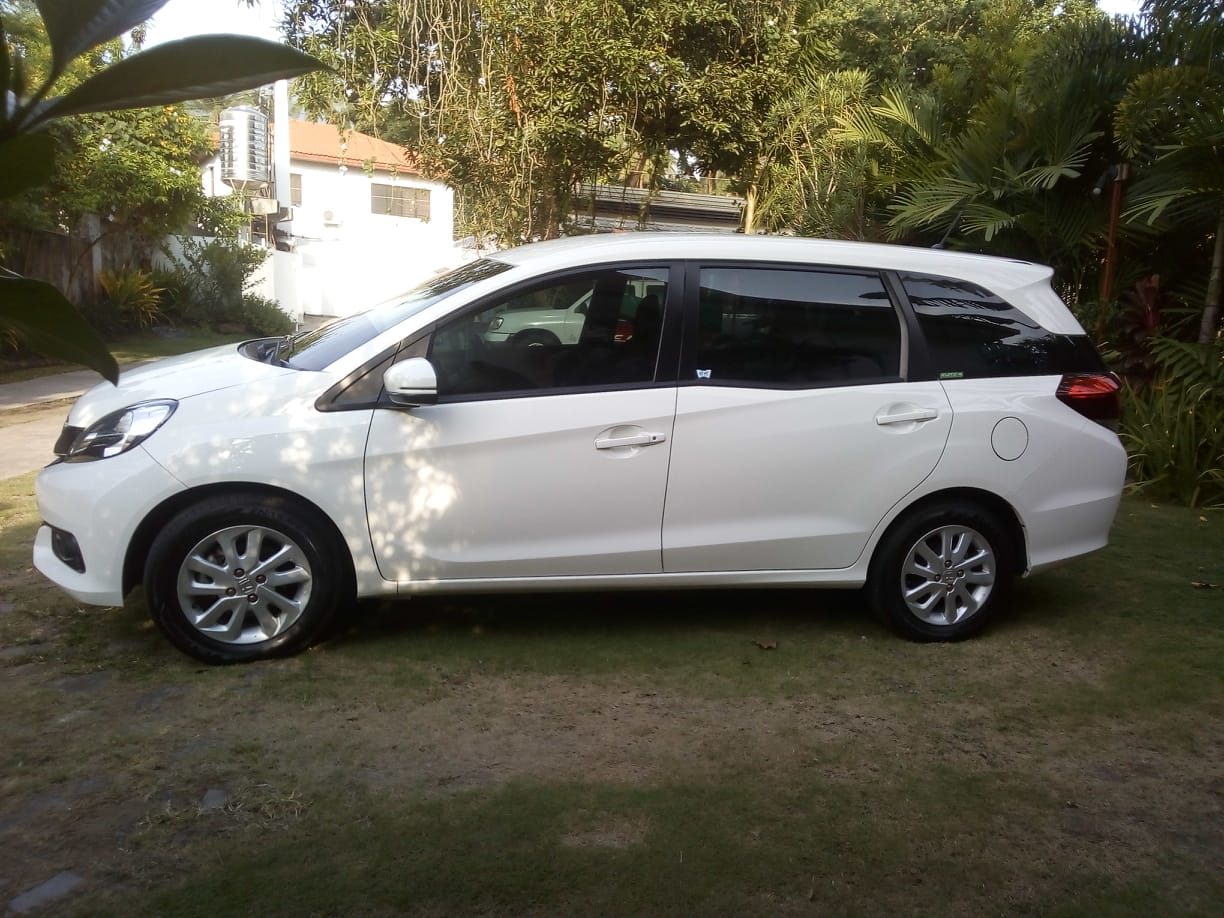 2021 HONDA MOBILIO  Excellent Condition White  Dumaguete 