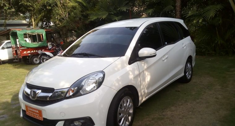 2016 HONDA MOBILIO Excellent Condition, White