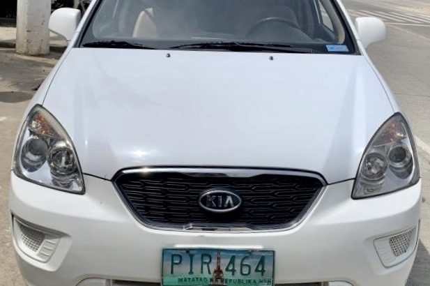 KIA CARENS CRDI Automatic 2011