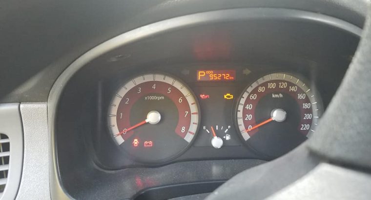 2011 Kia Rio automatic, 95k km