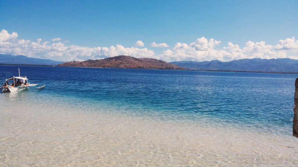 look at that color! the sand bar "vanishes" during high tide